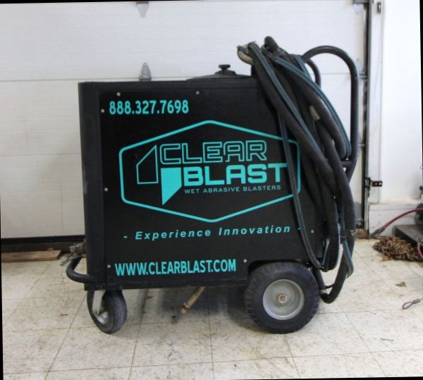 2016 ClearBlast 150 Wet Abrasive Blasting Machine