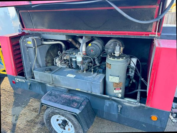 2012 Chicago Pneumatic CPS 375 Towable Diesel Compressor