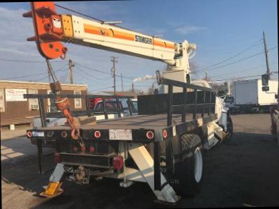 81/2 ton crane truck