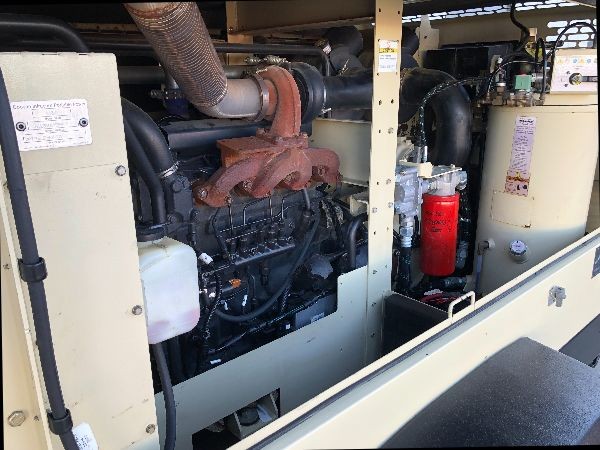 Doosan XP375 - 375 CFM Portable Diesel Tow Behind Air Compressor